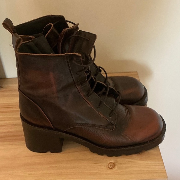 L’Intervalle Leather Boots 38 - Picture 1 of 2